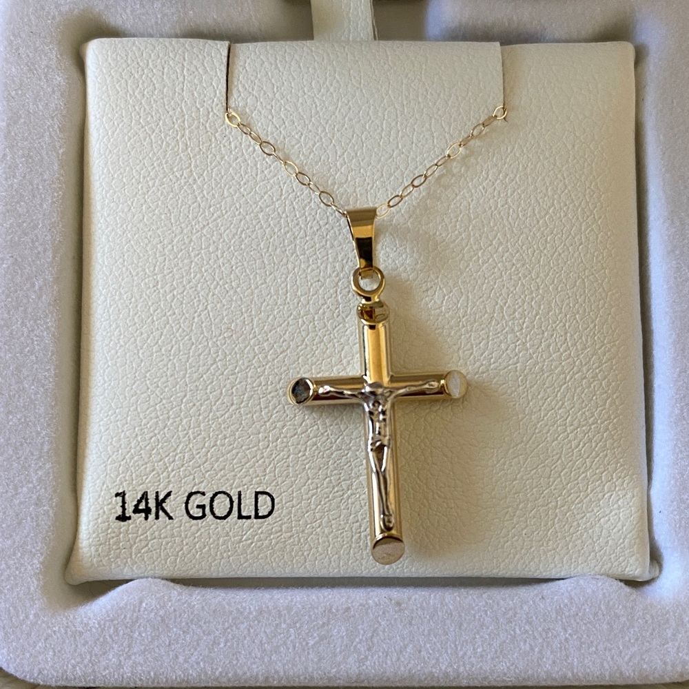 NWT Everlasting Gold 14k Gold & White Gold Crucifix Pendant Necklace